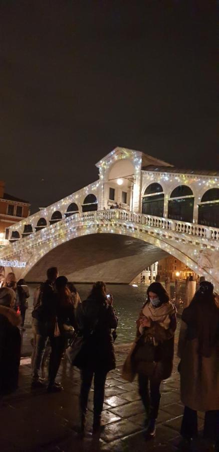 Large Top 3 Rooms Flat Central Rialto Venise Extérieur photo